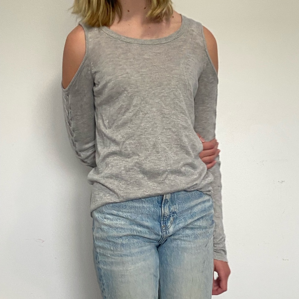 gray long sleeve with shoulder cutouts - medium